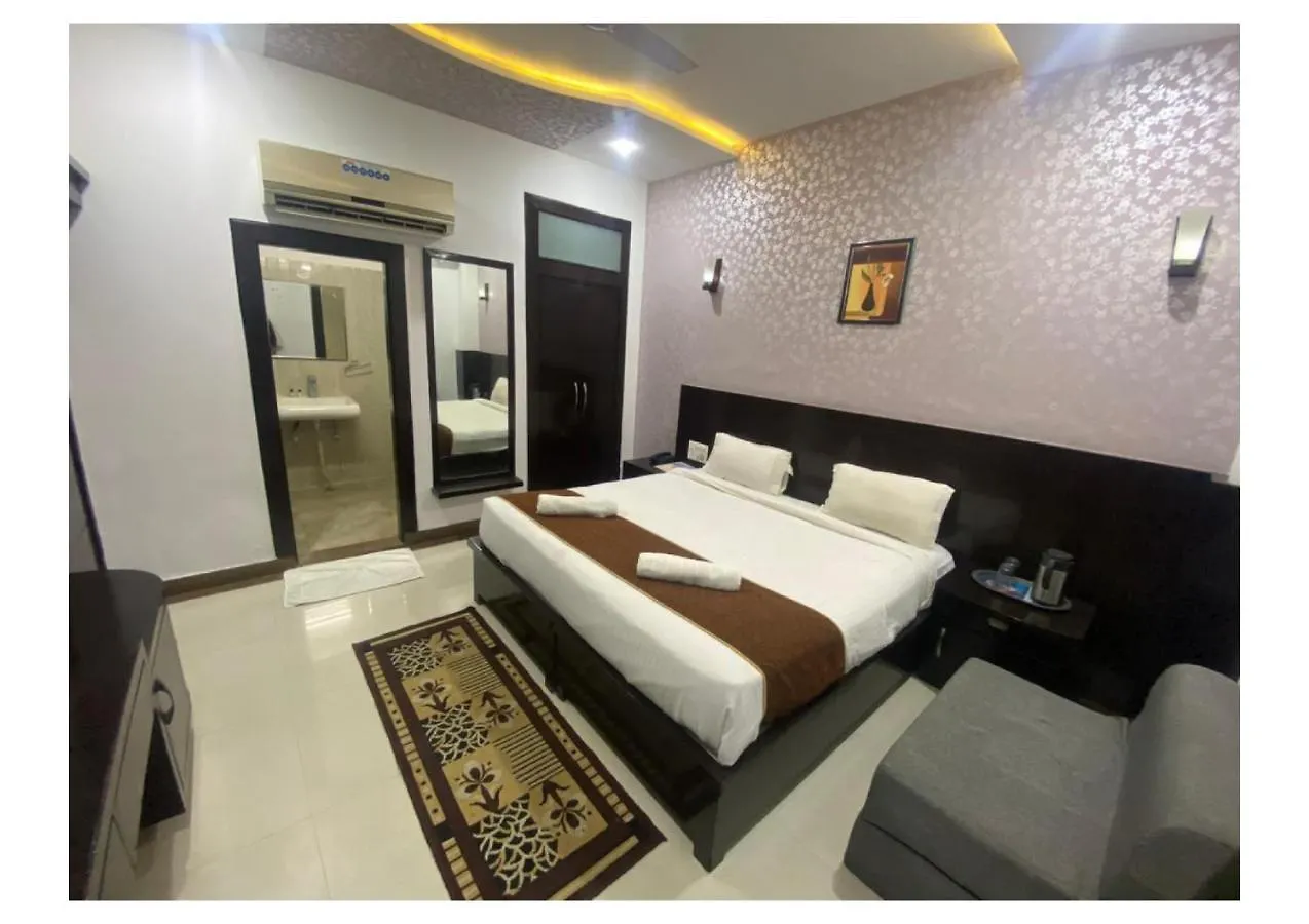 Hotel Agra Dazzling East Gate Agra (Uttar Pradesh)